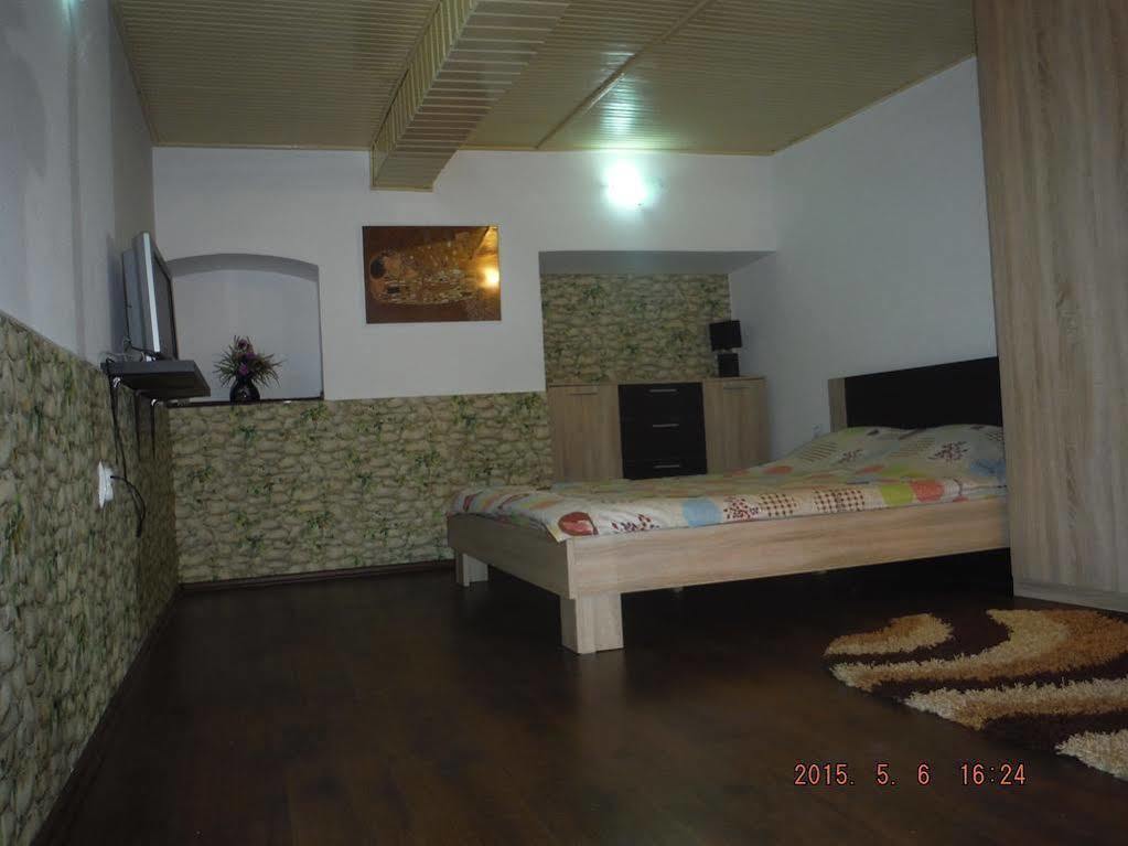 Sauna Apartament Braşov Buitenkant foto
